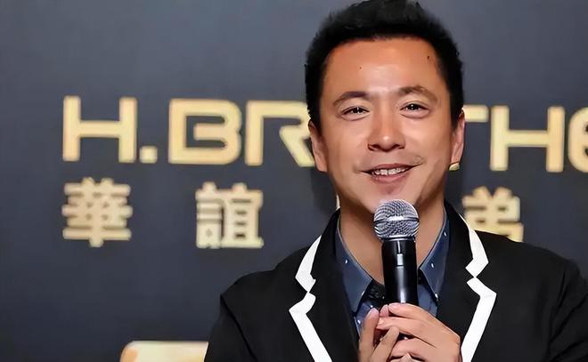 弟“倒台”背后是哥俩理不清的“烂账”澳门新葡京网页7年亏损80亿！华谊兄(图7)