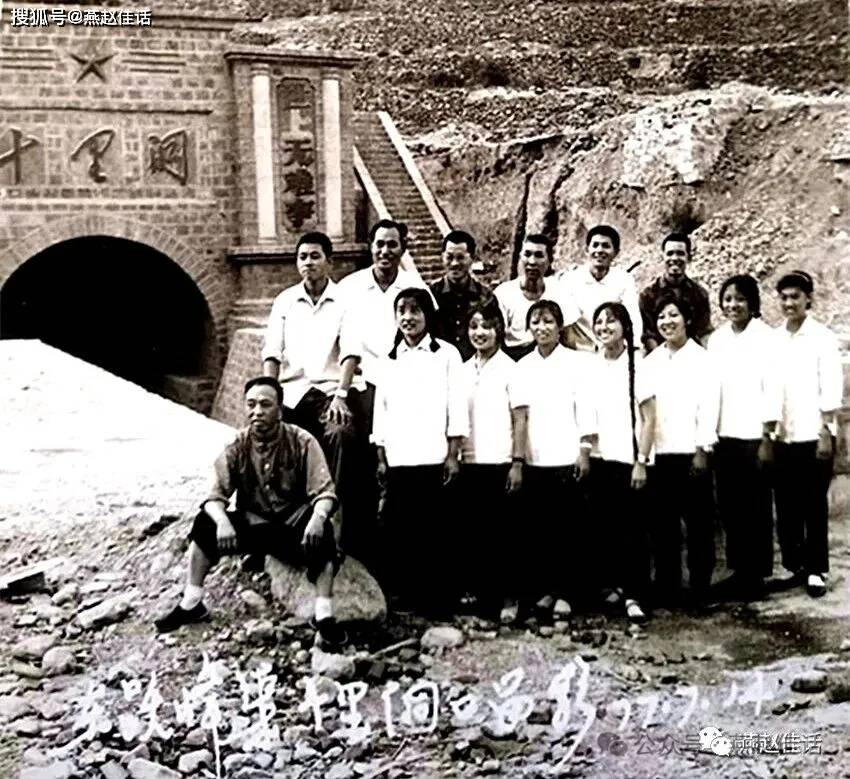 几十年躬心写作的文化学者朱世良澳门新葡京app峰峰故事——(图12)